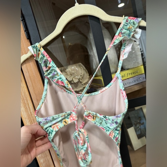PQ Swim one piece swimsuit Amanda Stanton Kinsley Ruffle Green Floral Strappy - Picture 4 of 8